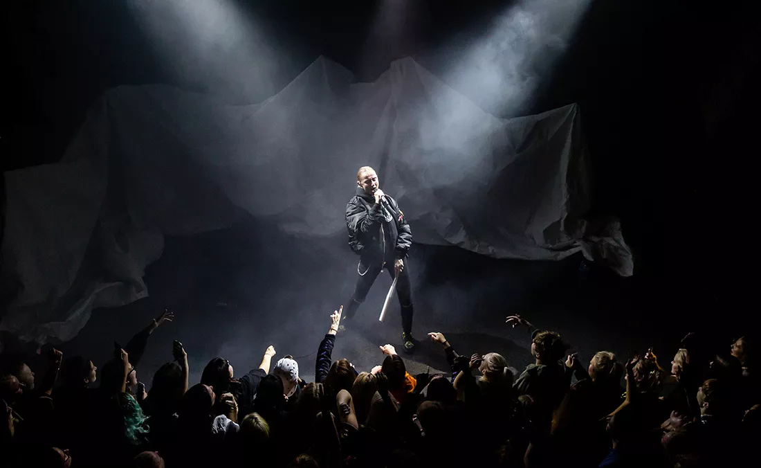 Nå skal historien hennes festes til lerretet