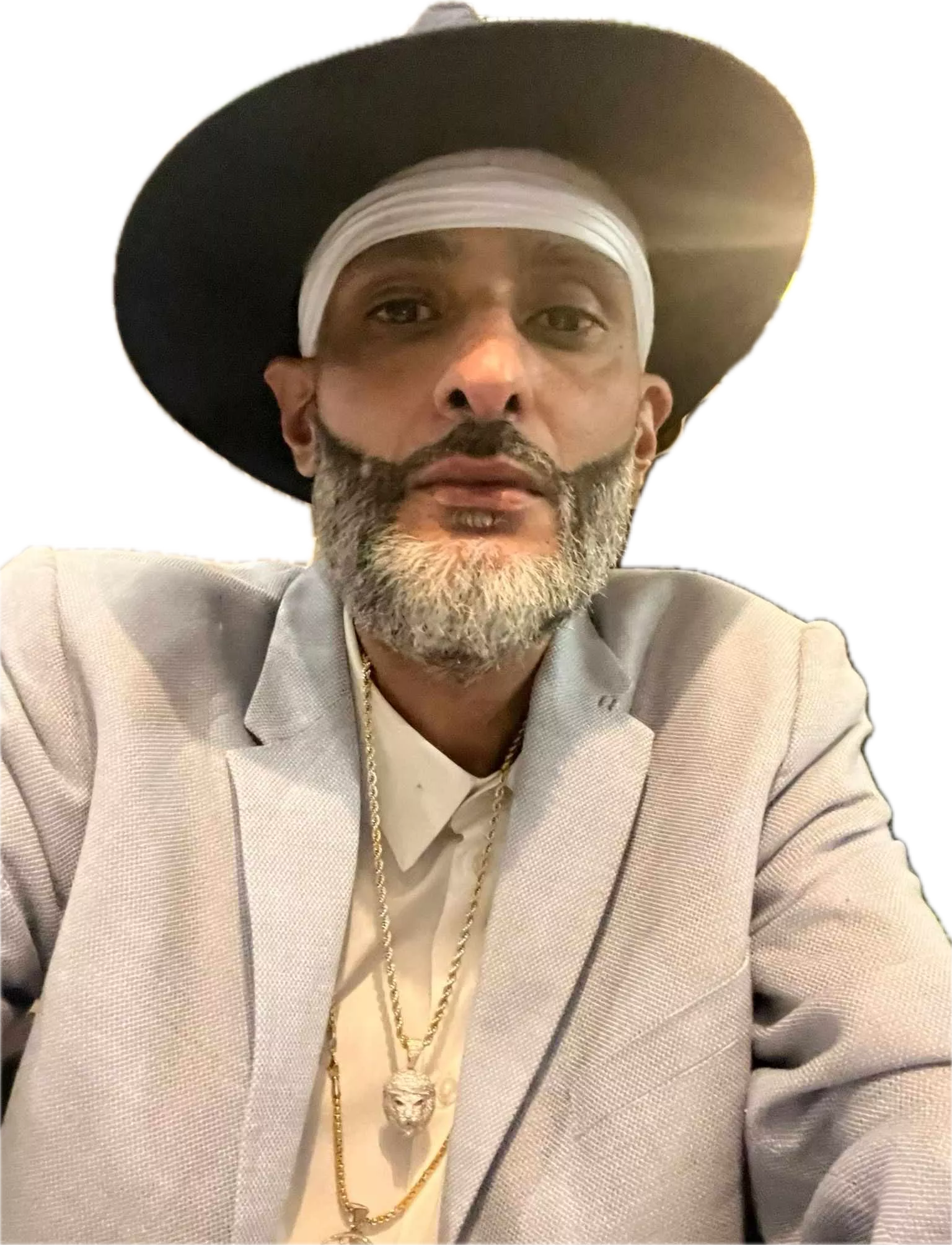 Svensk-armener tager tilbage til rødderne og leverer eklektisk og visionær reggae