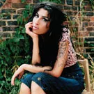 Amy Winehouse bestiller 48 flasker whisky