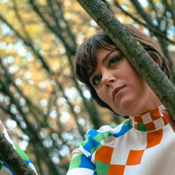 KATRINE STOCHHOLM-INTERVIEW: Brobygning mellem litteratur og popmusik