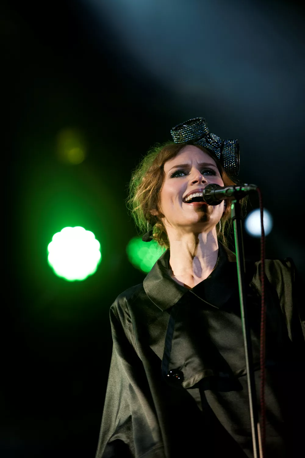 Nina Persson i politiskt band