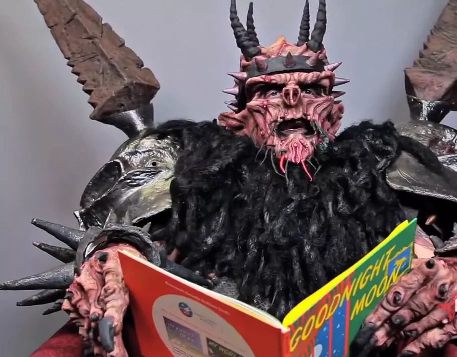 Se monsterrockare läsa barnsagor