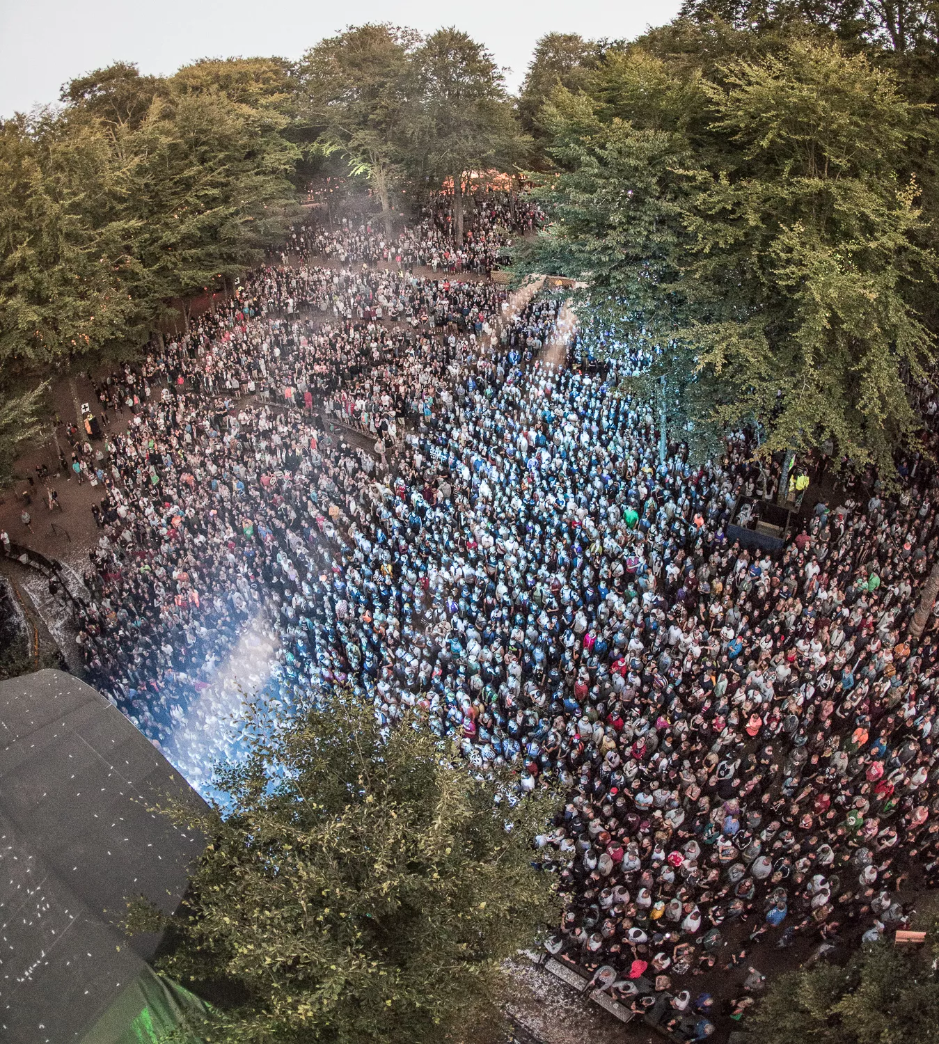 Kom til Smukfest med vandflyver