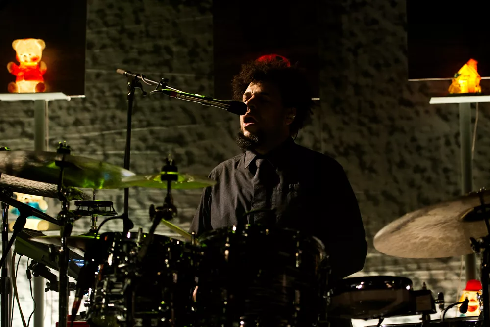 Crowded Houses trummis död