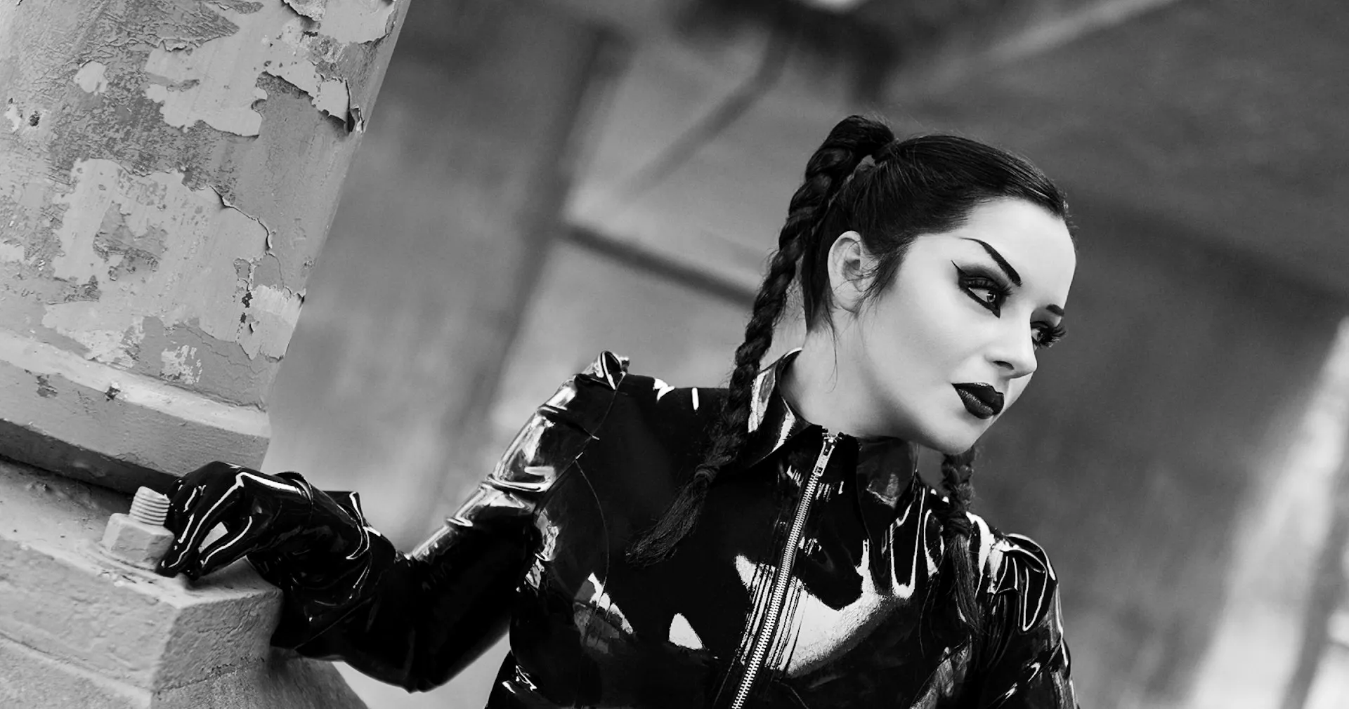 En författares musiksmak: "Spotify är som att röka cigaretter"