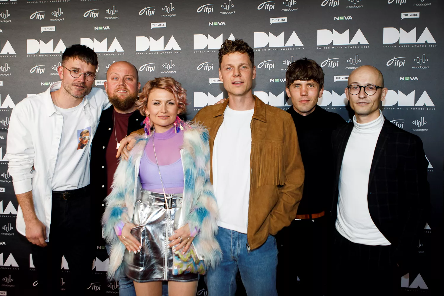 Se stjernerne på den røde løber til Danish Music Awards