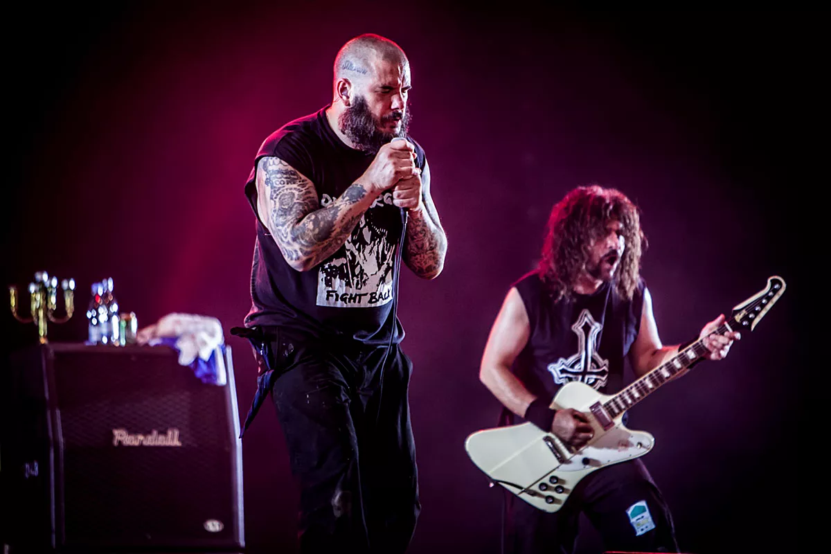 Roskilde får kraftig kritikk etter å ha booket kontroversiell frontmann