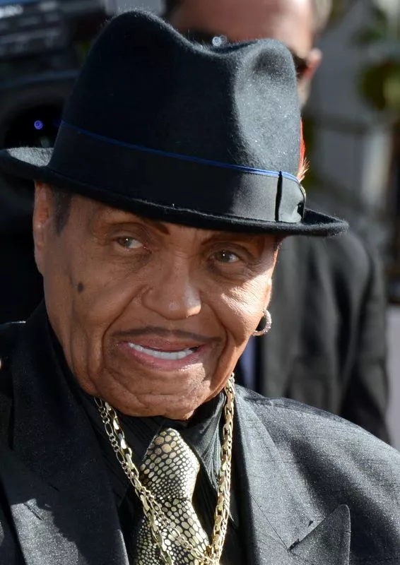 Joe Jackson er død
