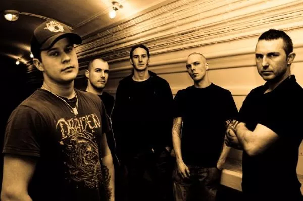 Psy:code skal varme op for Slayer 