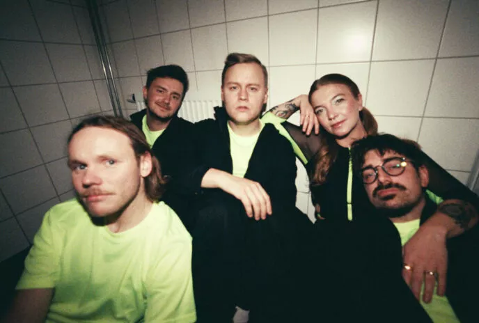 Leken og høytflyvende pop-rock