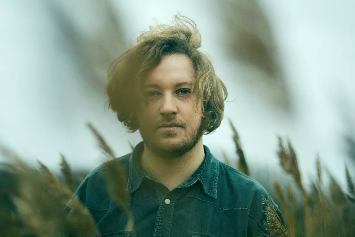 VIDEOPREMIERE: Ny sang og ep fra tidligere Attic Sleepers-frontmand