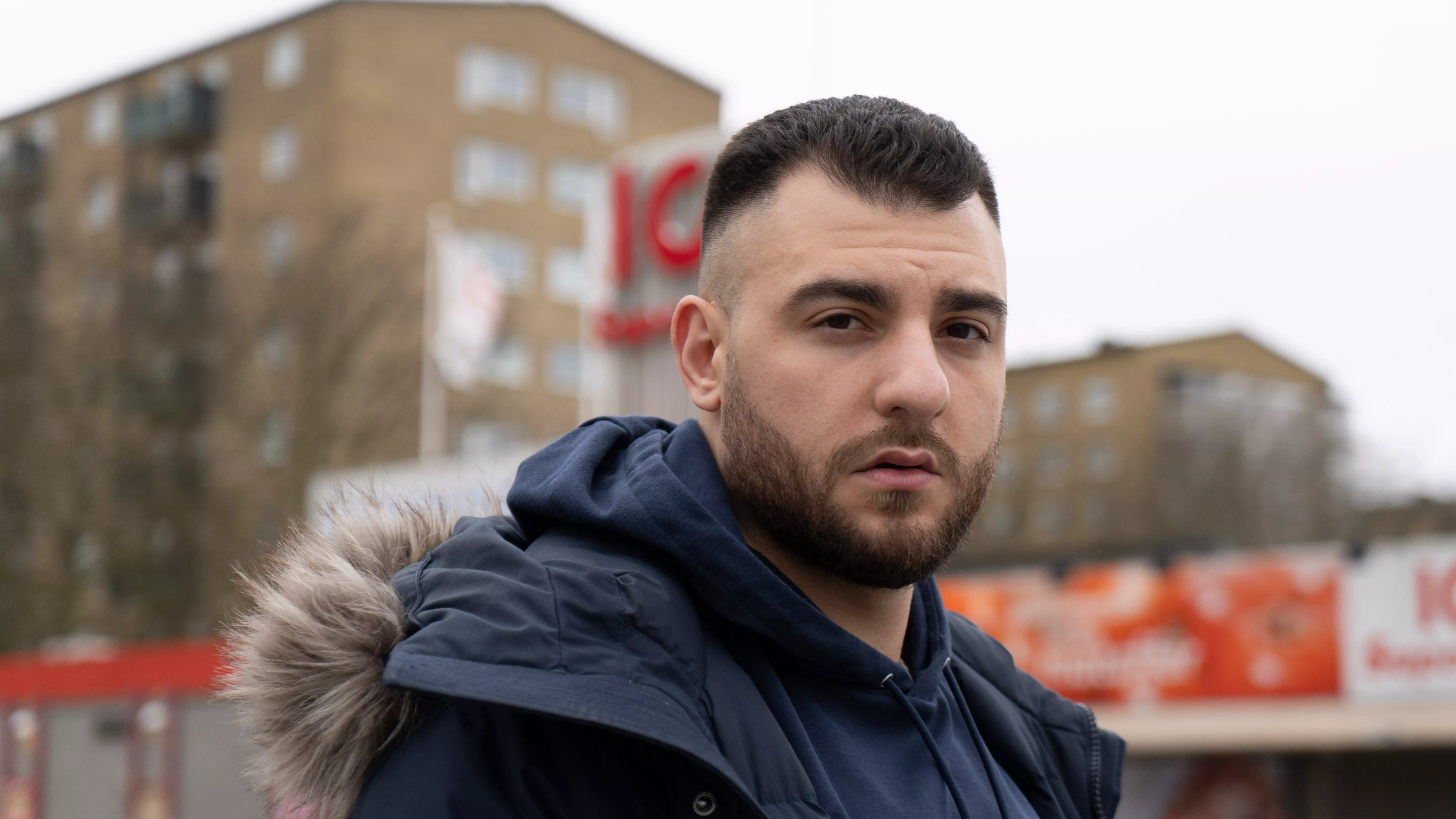 Från personliga tragedier till debutalbum – håll koll på Jos F