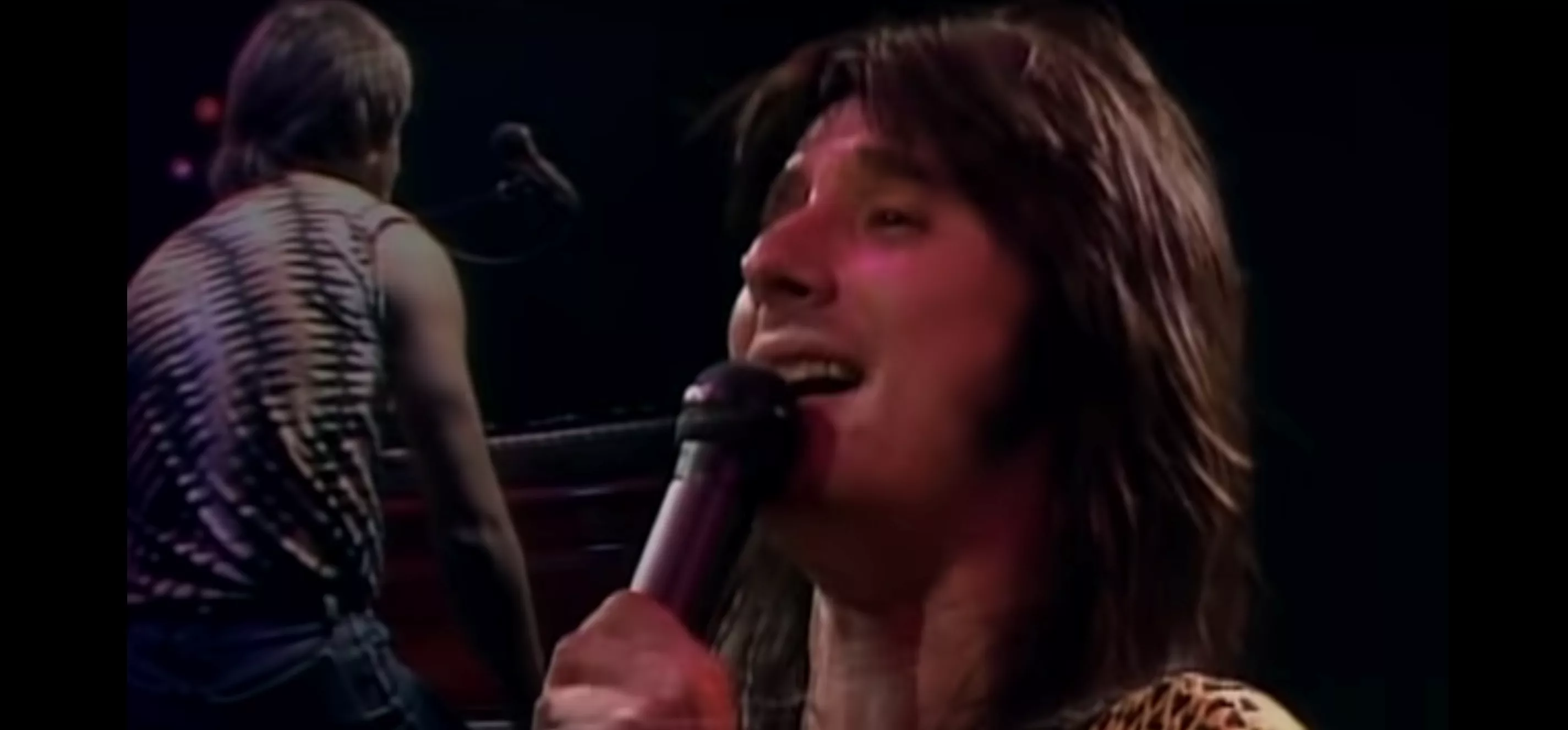 VÄRLDENS BÄSTA LÅT: Själva grundtanken med USA förpackad i pretto-rock