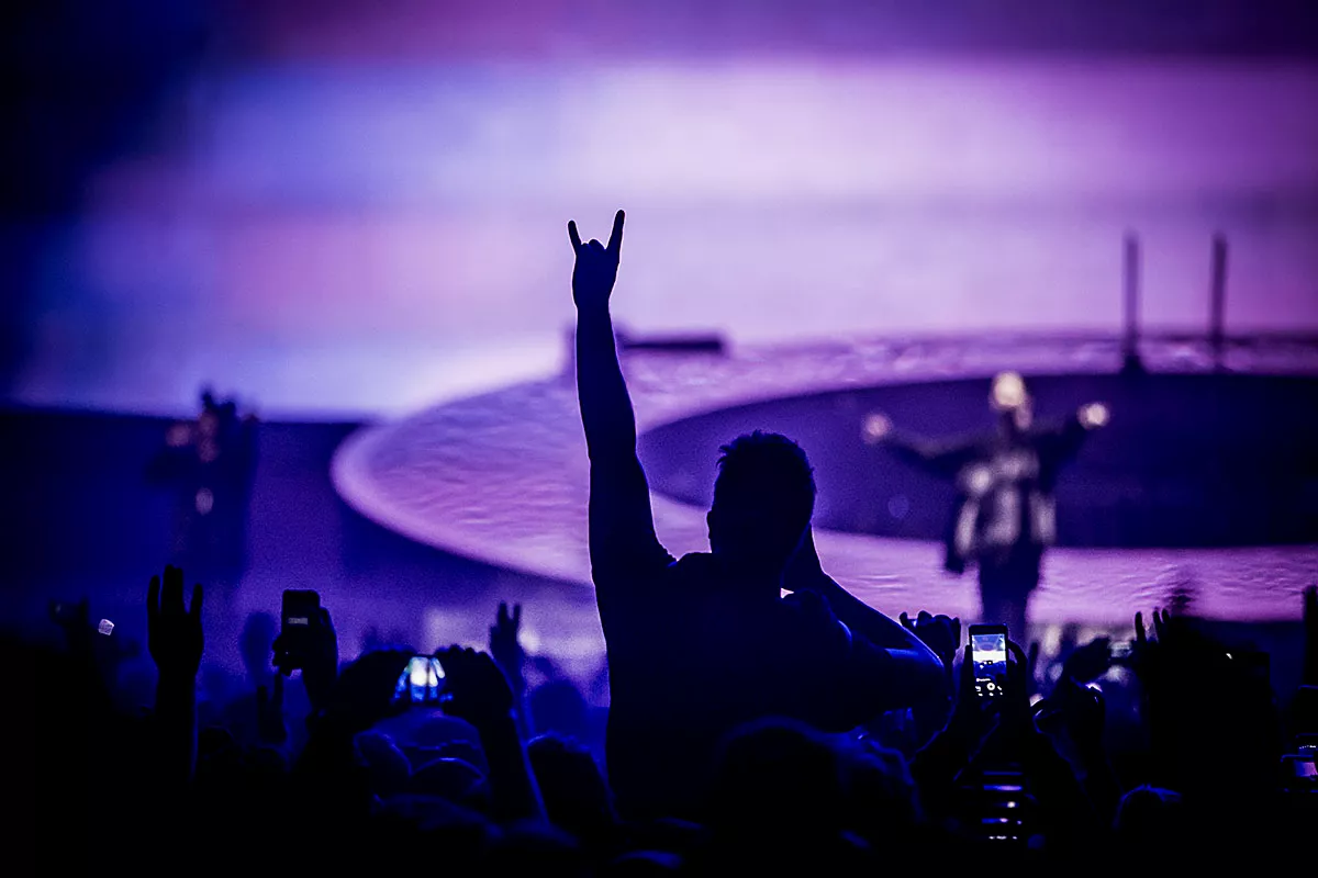 Headlineartist ställer in Roskilde