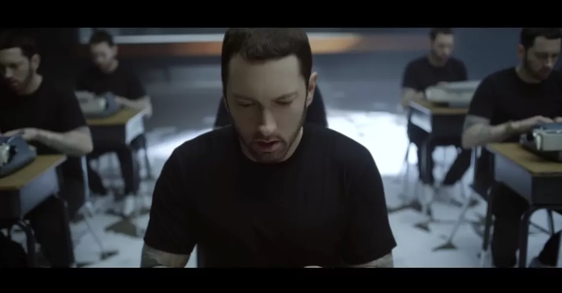 Se Eminems video-comeback