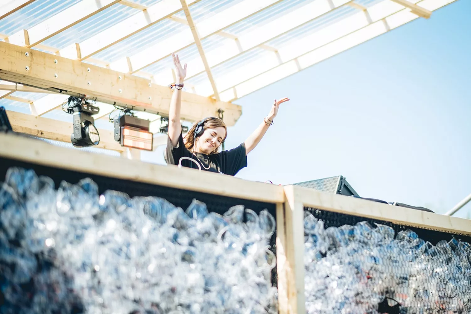 Dansevenligt mix bliver for monotont til at få alle op af ‘stolene'