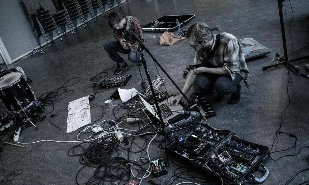 Videopremiere: Bakhtinians - Epilogue