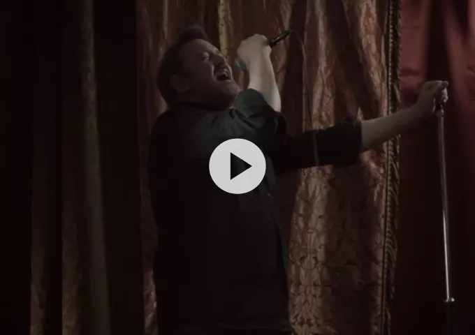 Video: Elbow-forsanger går solo og udgiver album