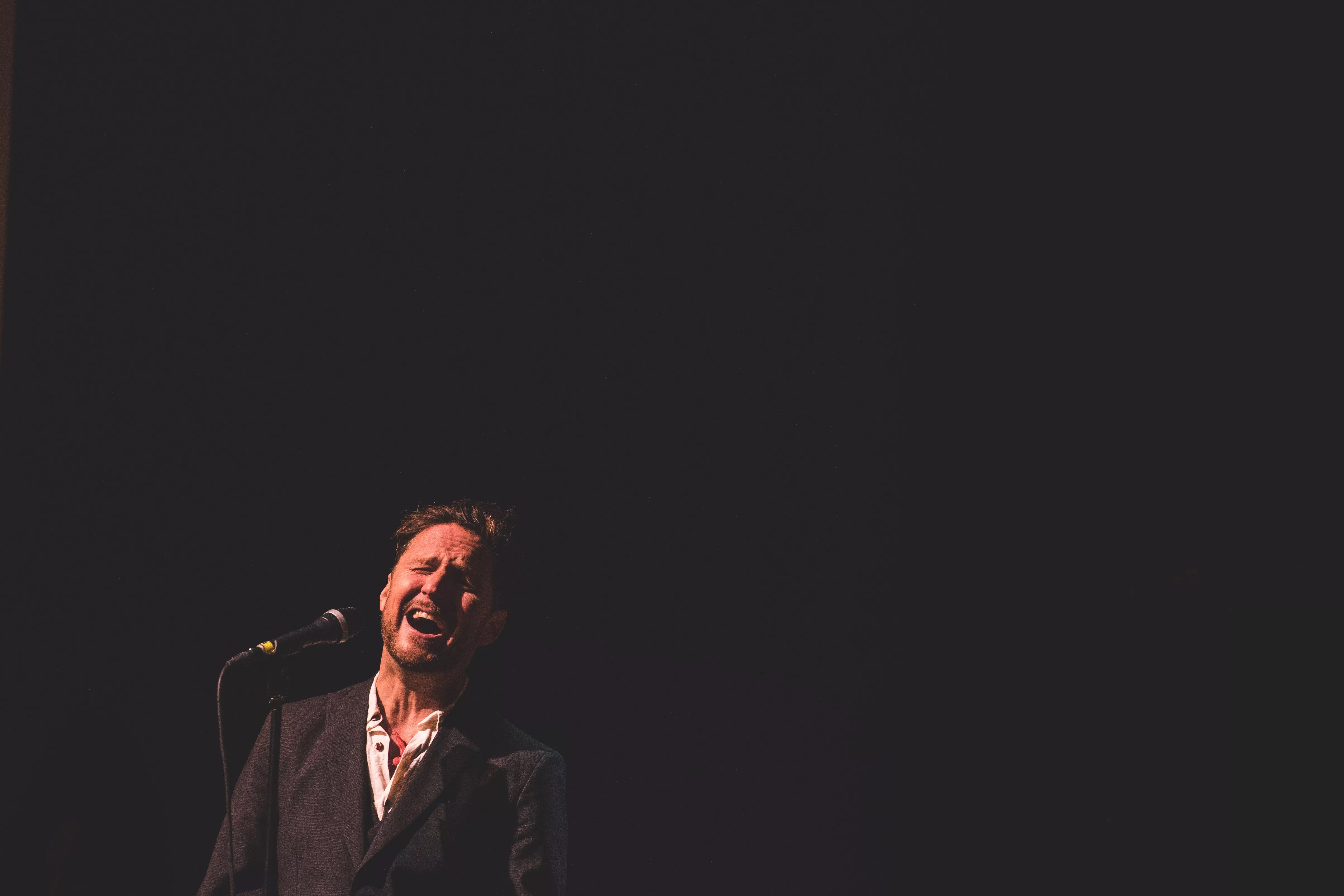 Sittdans trots avsaknad av röd tråd