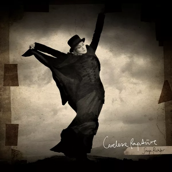 Sonja Richter springer ud som sanger