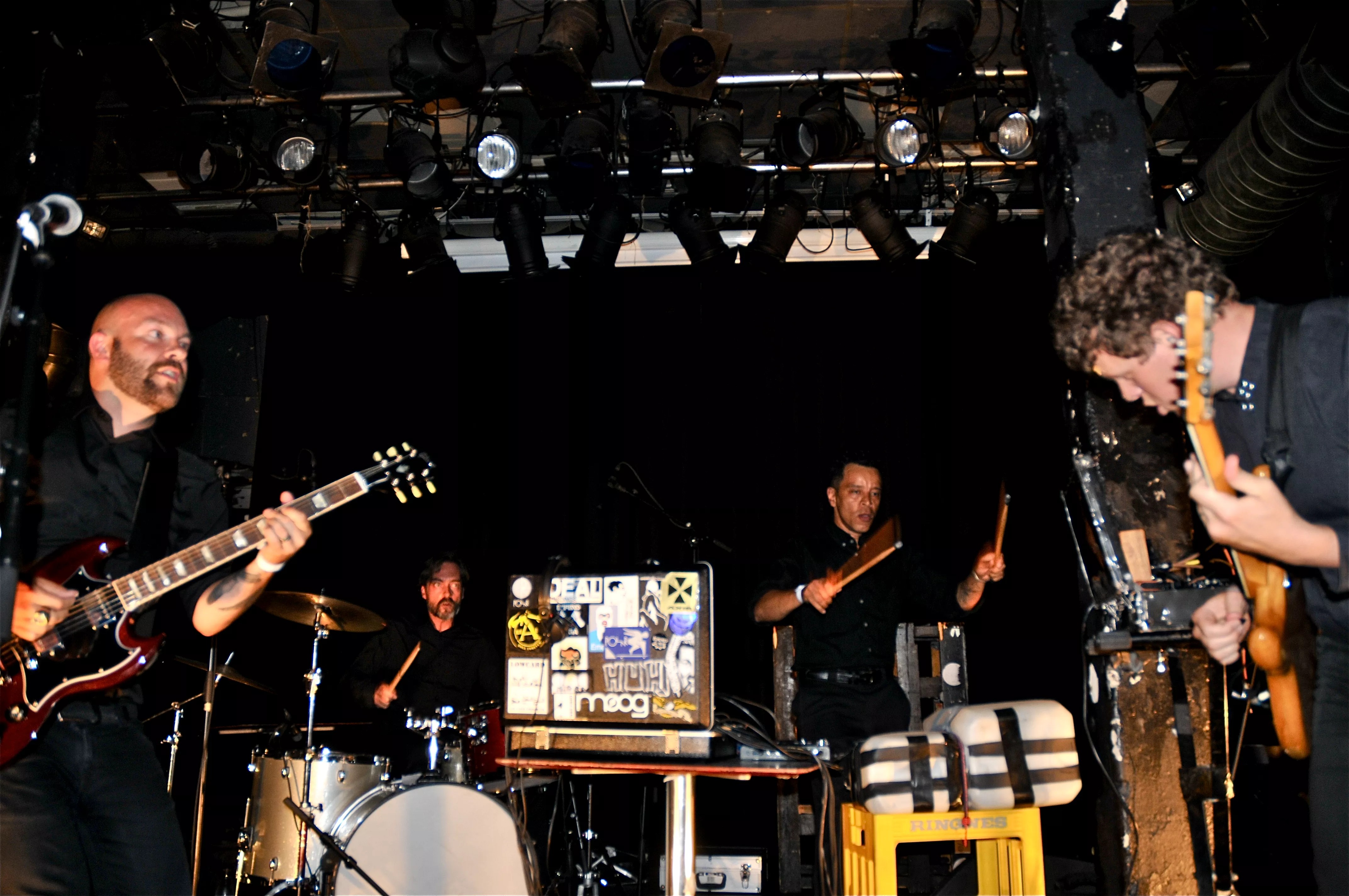 Hyllat svenskt band tackar för sig med ett sista album