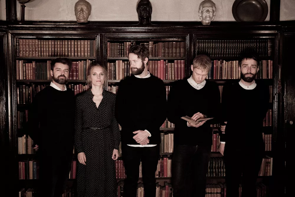 CODY spiller fuldt album på turné