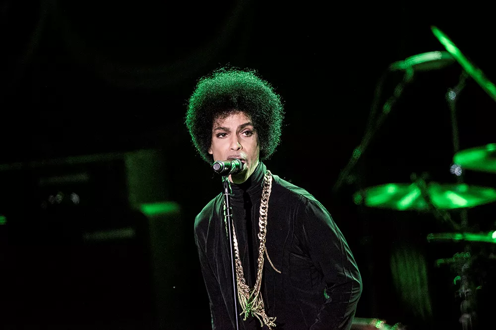 Minnesotas guvernør erklærer dagen i dag offisiell Prince-dag