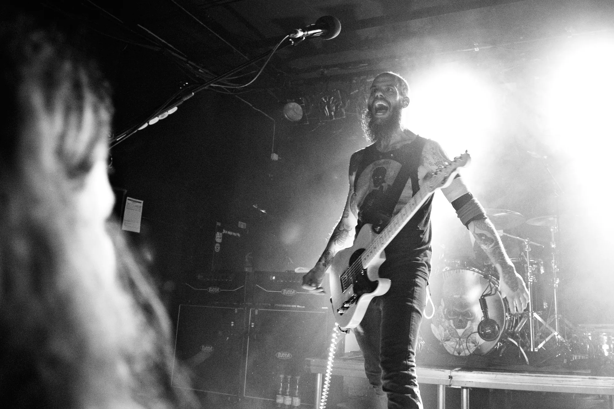 Billedet er ikke af Allen Blickle, men fra en koncert bandet spillede i Lille Vega i København 