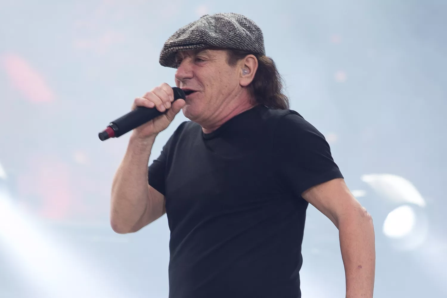 Ny opfindelse kan hjælpe Brian Johnson tilbage i AC/DC