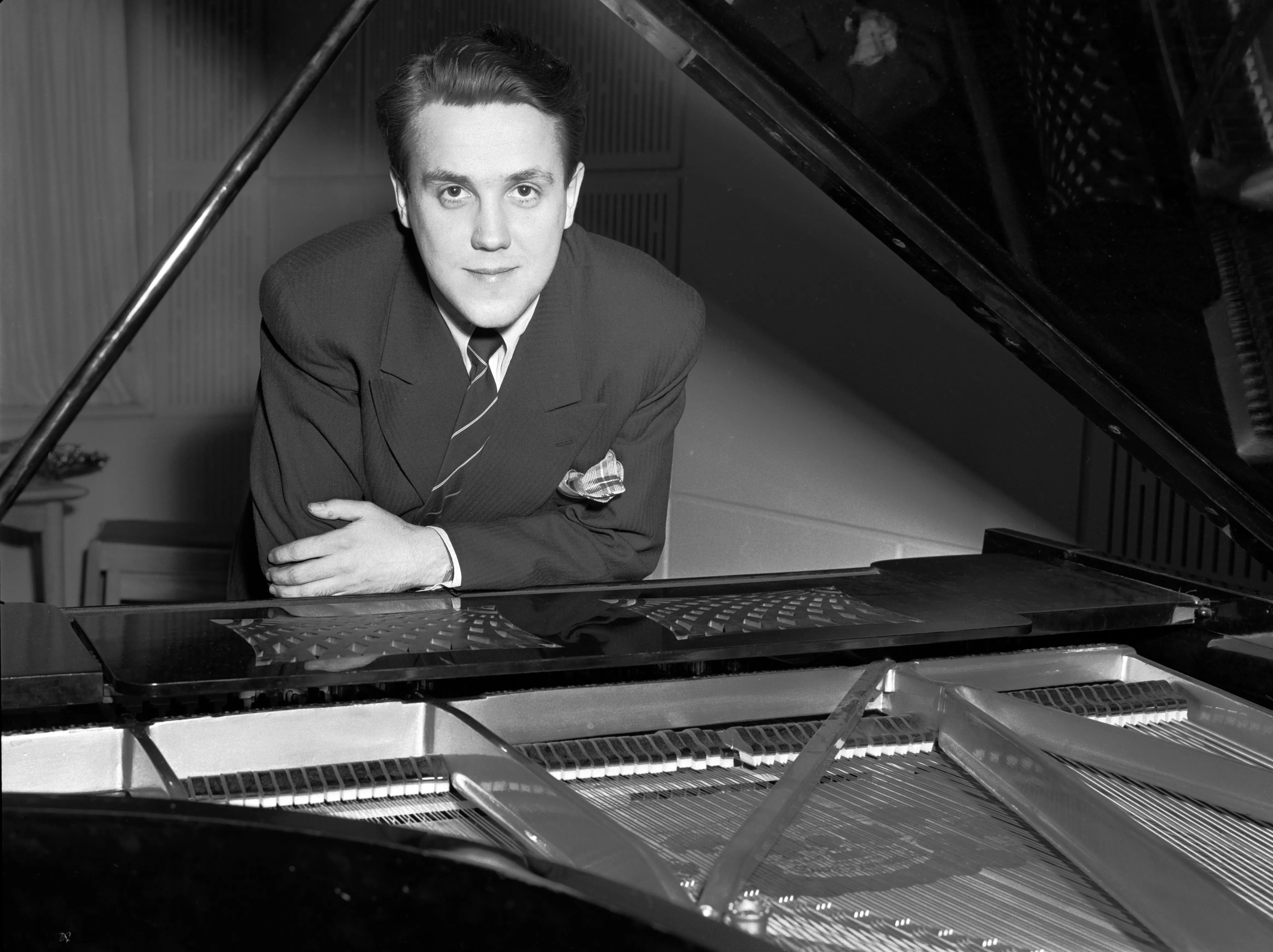 Norsk kulturlivs «gudfar» Egil Monn-Iversen er død