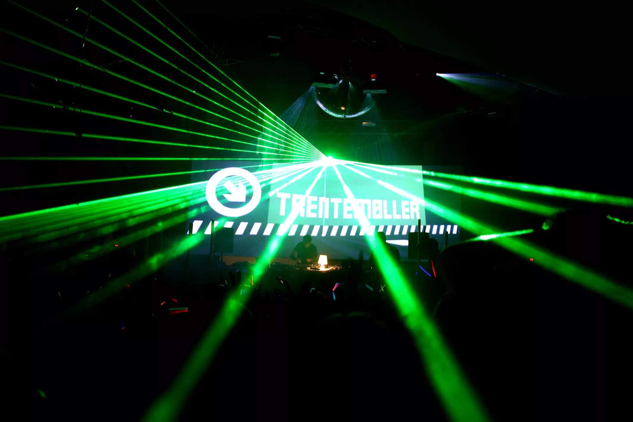 Roskilde Festival kridter danseskoen