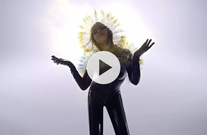 Se ny spektakulær video fra Björk