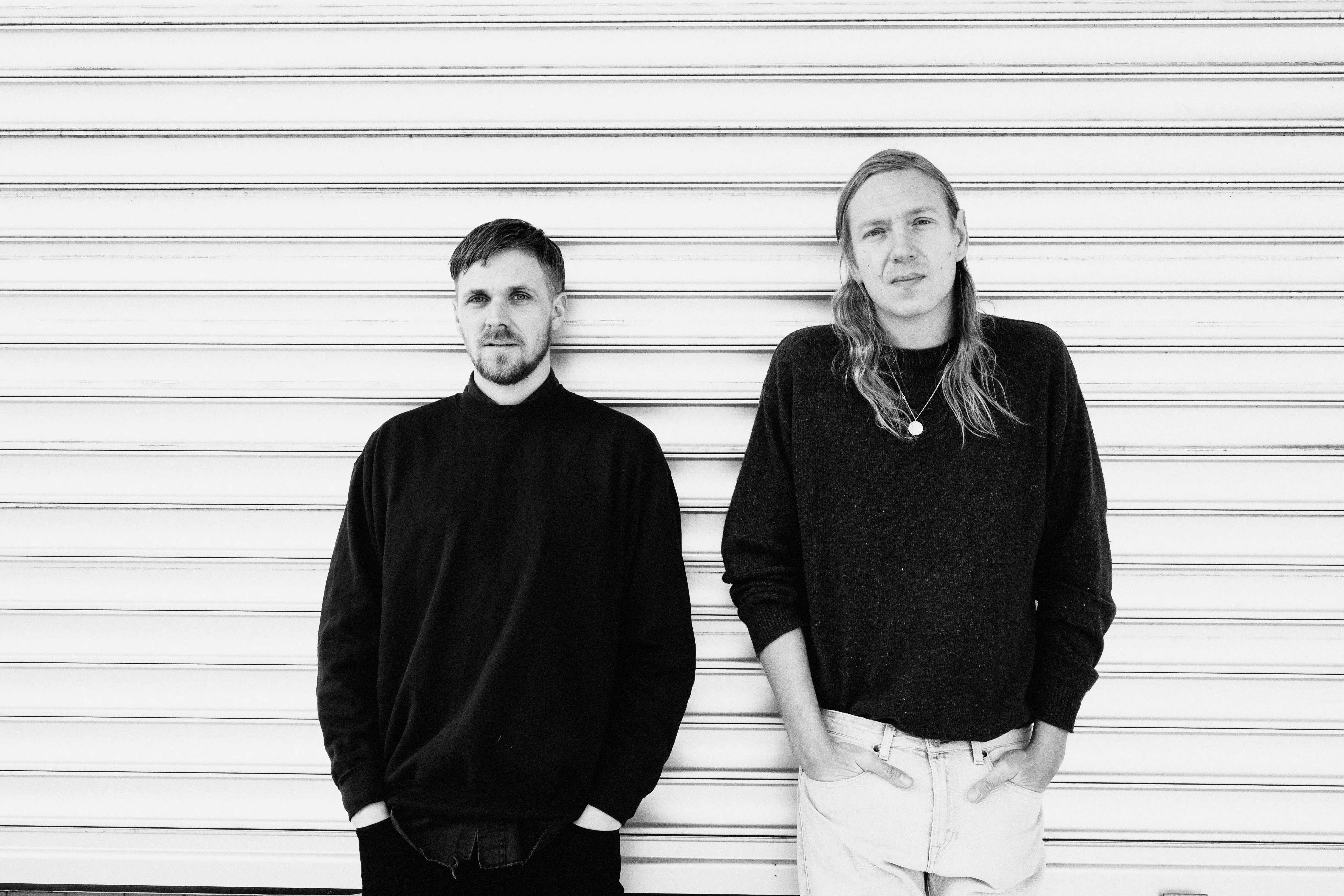 Hvem af de to Cancer-medlemmer er den sejeste musiker?