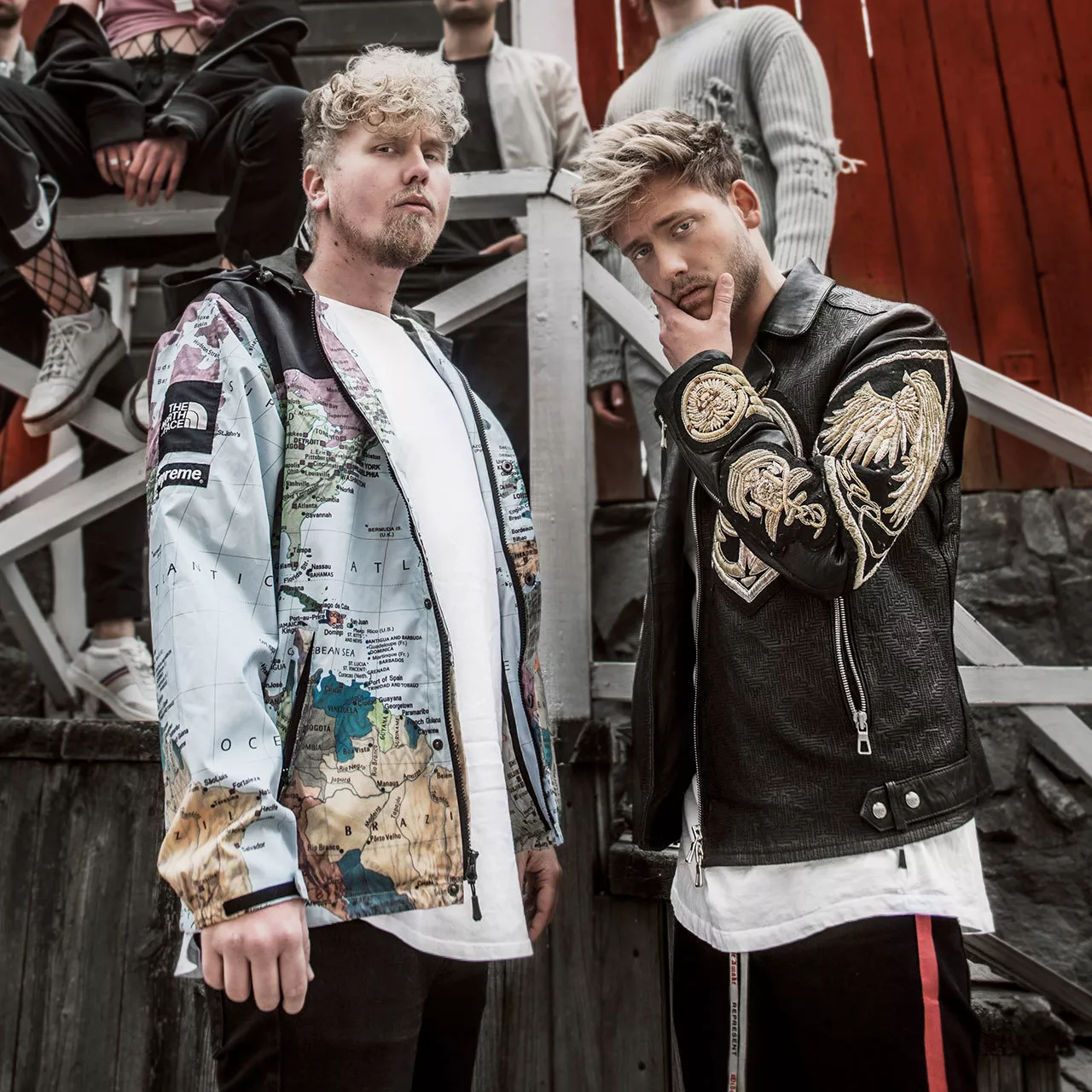 De ligger bakom sommarens mest spelade låt