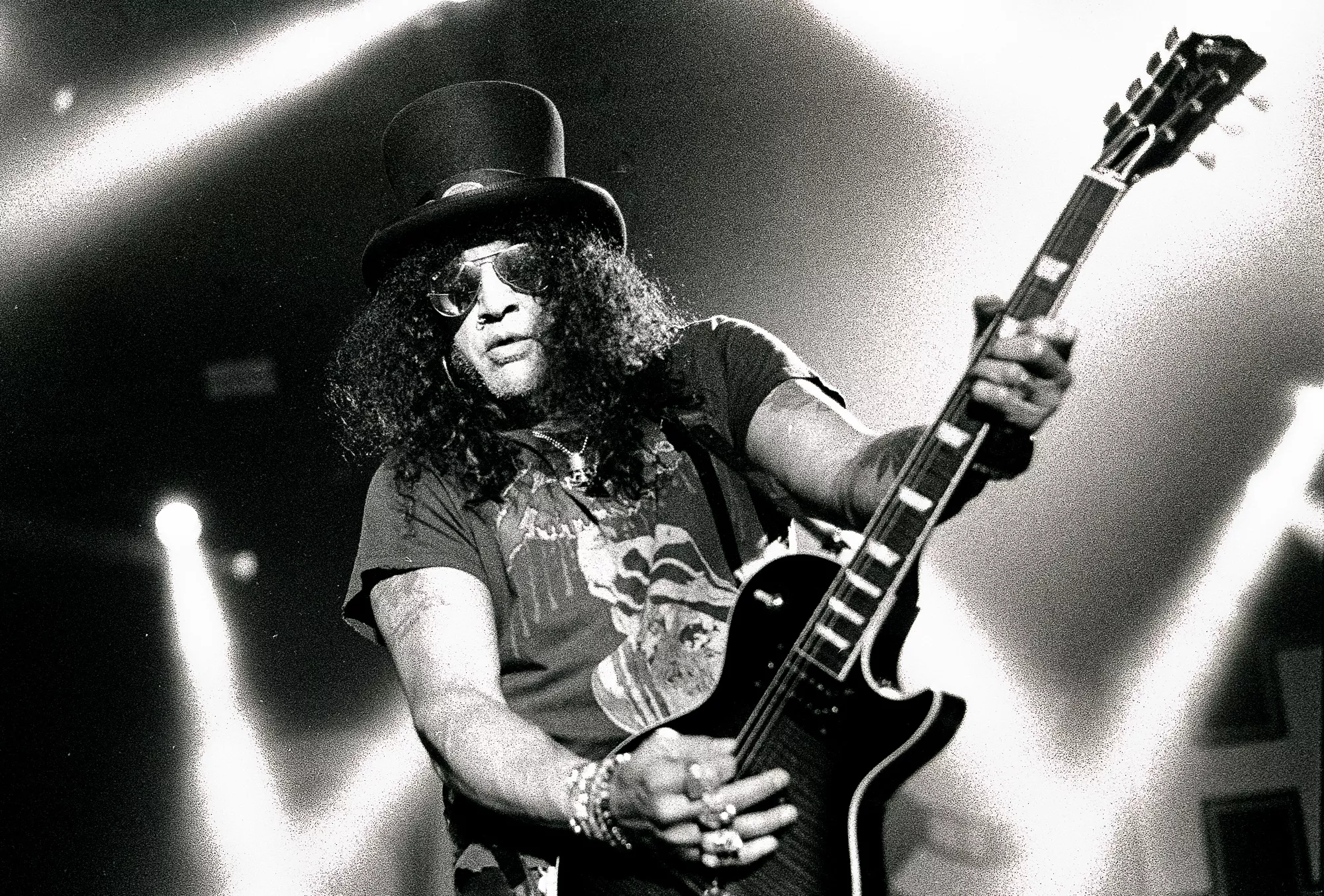 Slash annoncerer ny single og album