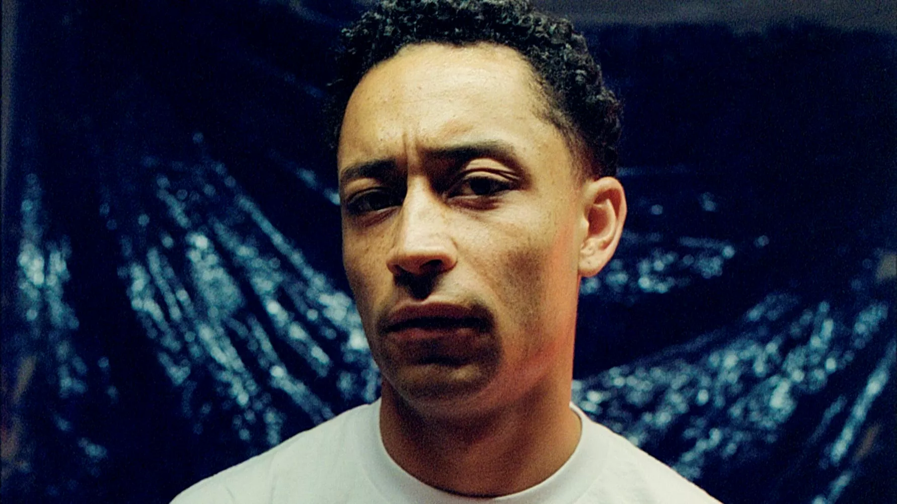 Loyle Carner är klar för festivalen. Foto: Sirus Gahan.