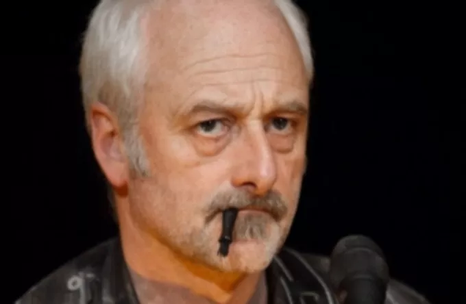 Se musikverdenens flotteste overskæg – fra Buttenschøn til Zappa