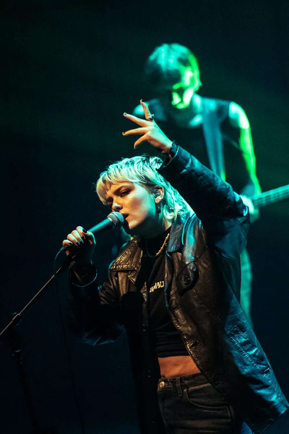 ANMELDELSE: Alt-poppet omkvædmagiker, som muligvis står foran et gennembrud