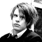 Erwin Thomas og Pernille Gunvad i den røde sofa