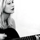 Pige med guitar, elektronik – og kaospilot