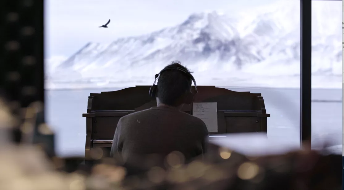 Damon Albarn udgiver ny single om Island