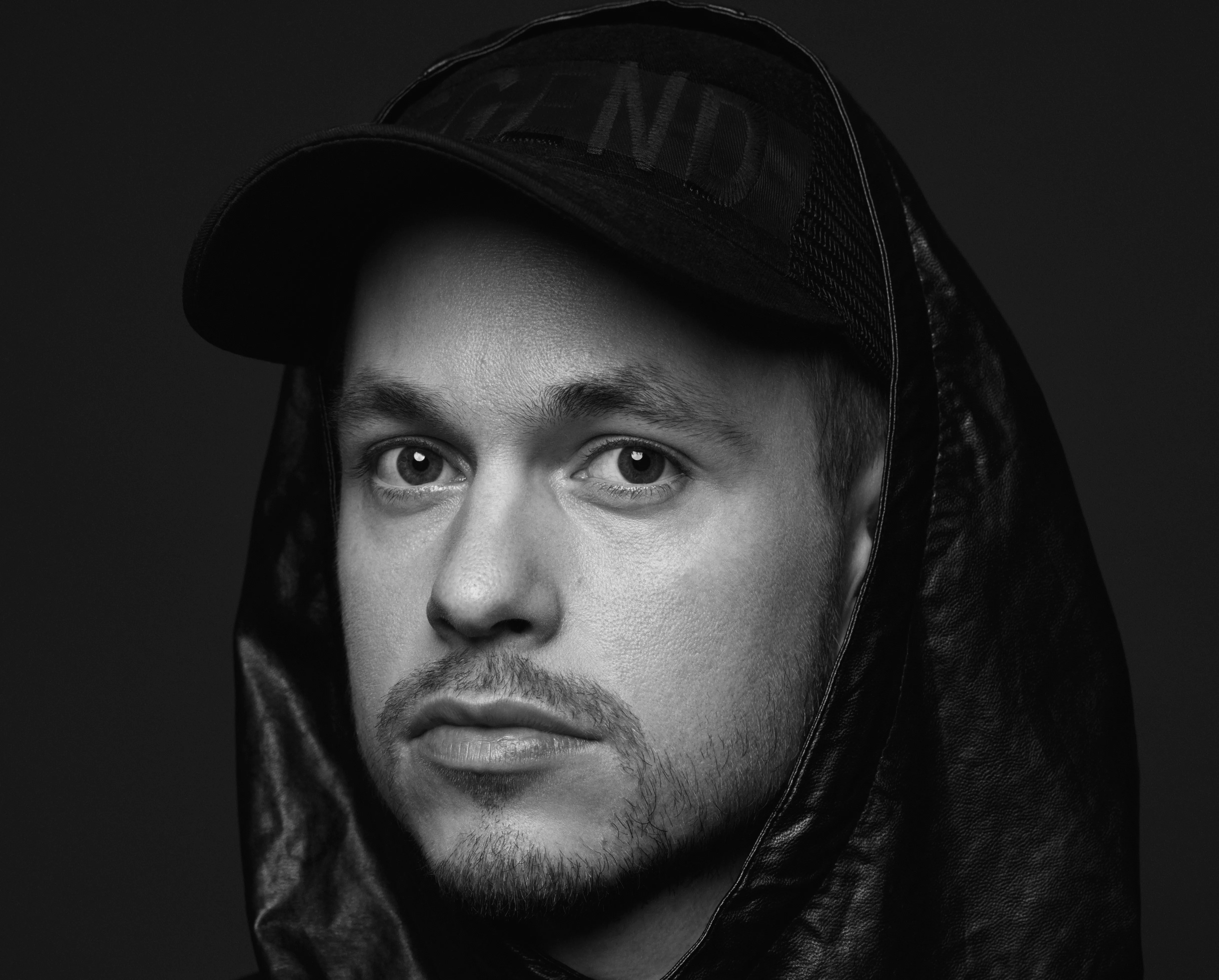 Hør ny låt fra soloprosjektet til Highasakite-medlem