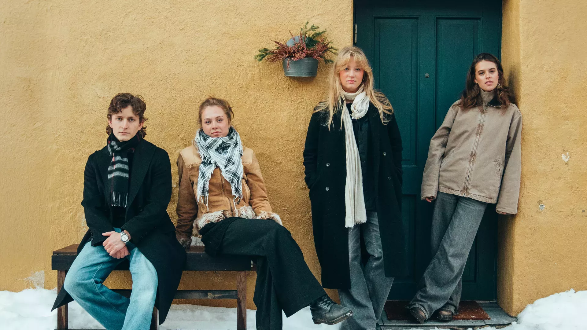 Jon Ranes (venstre) og ULD (høyre)