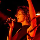 Vaklende Blue Foundation-turnéstart