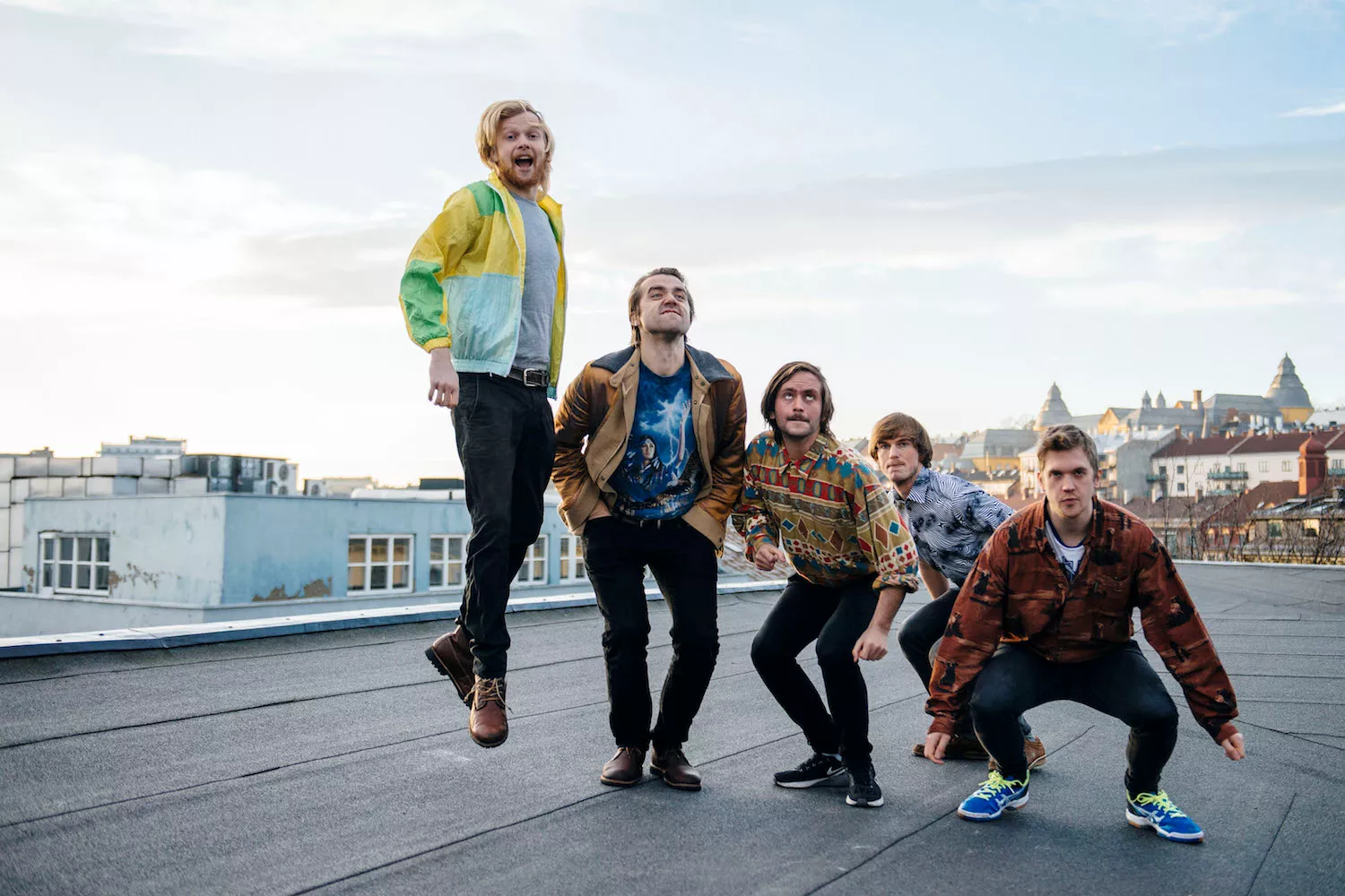 b0ka ute med ny singel