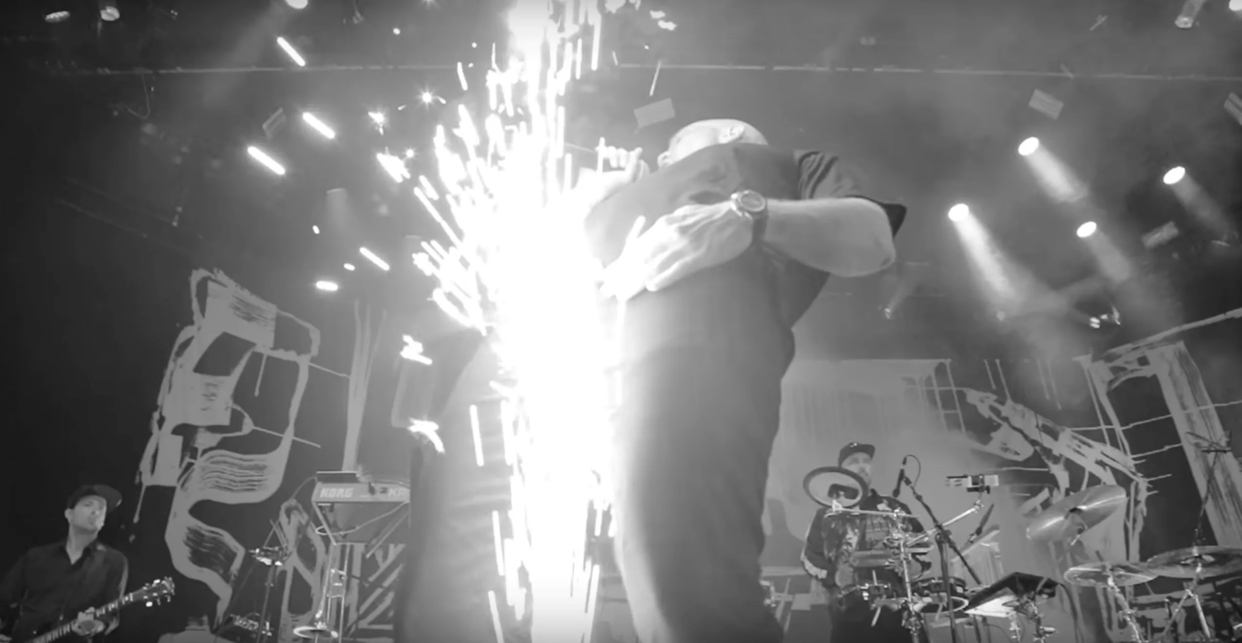 Drik ud! Der er flydende kokain fra Clemens’ originale gangsters