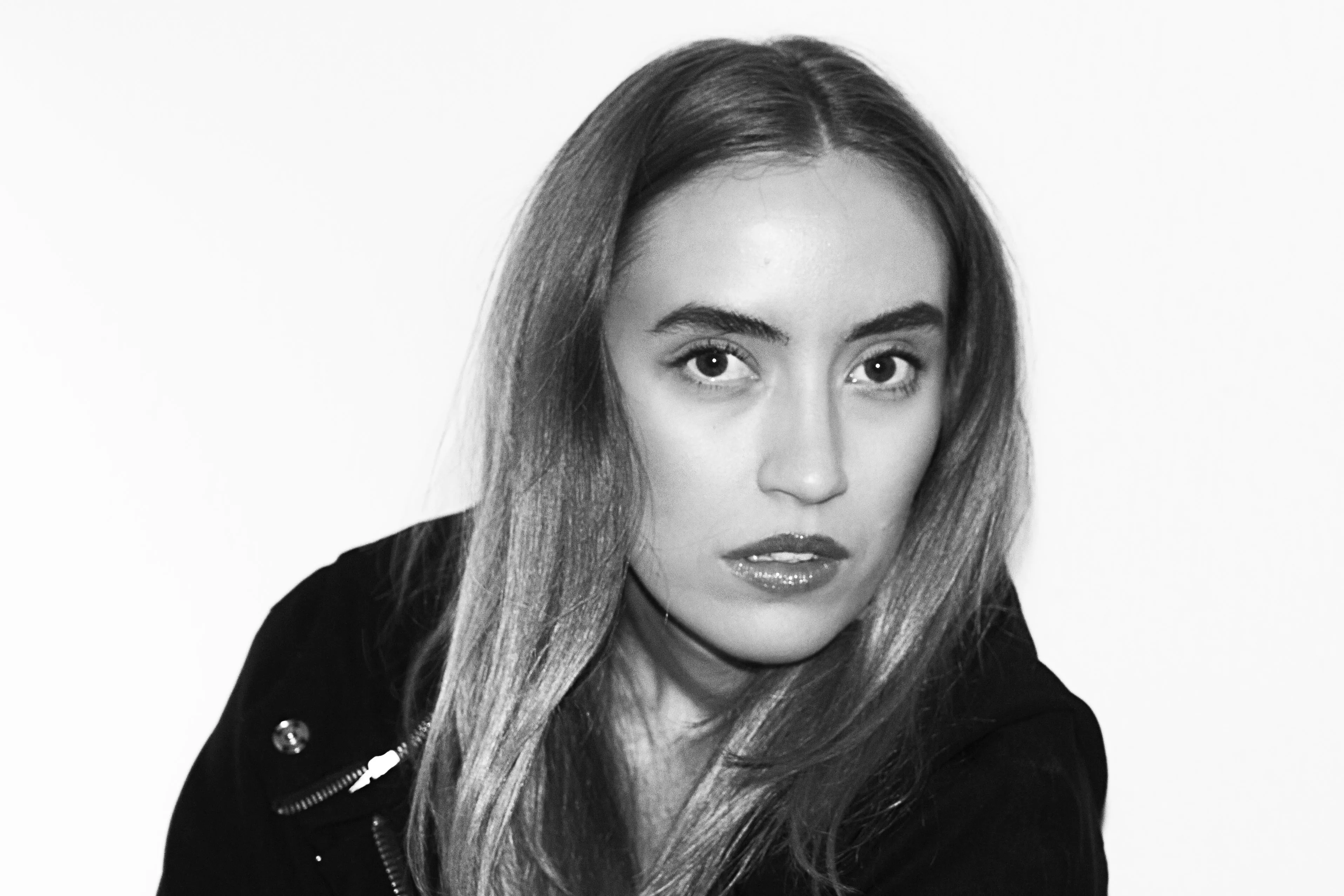 Highasakite-Ingrid får kritikk for solodebut