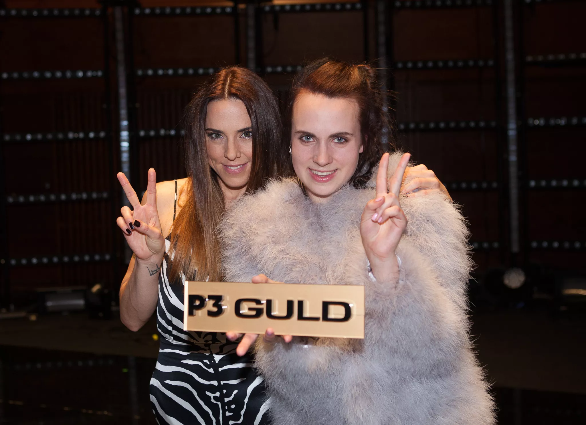 I år er det 10 år siden, at MØ fik overrakt P3-Prisen af Mel C fra Spice Girls