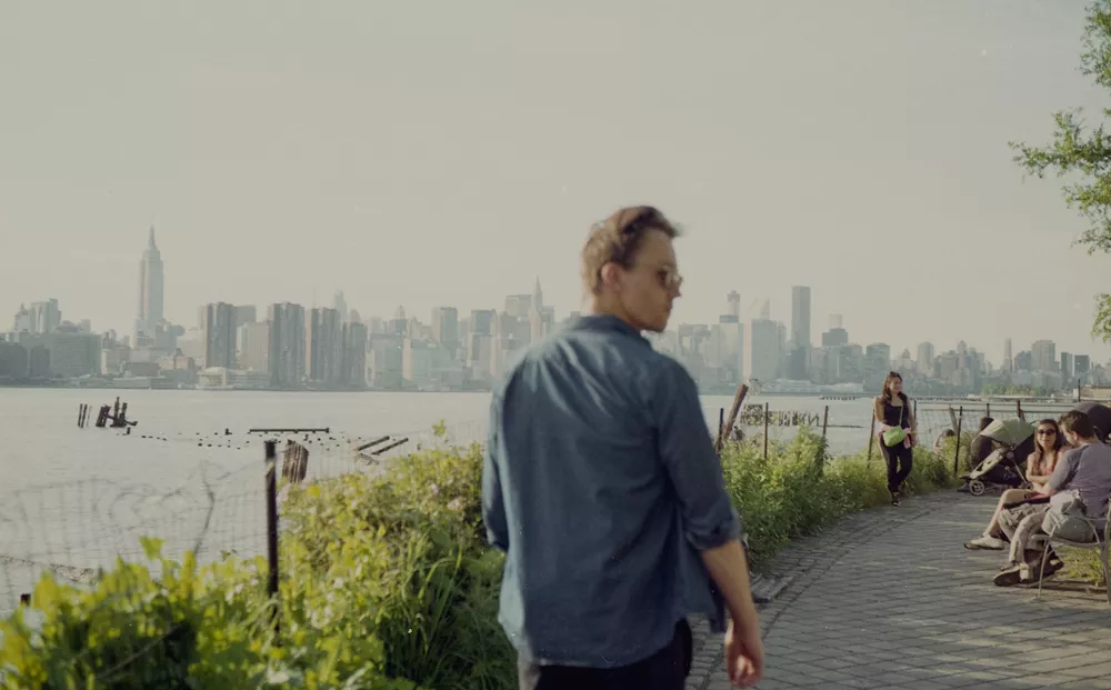 Bildeserie: Sondre Lerche hjemme i NYC