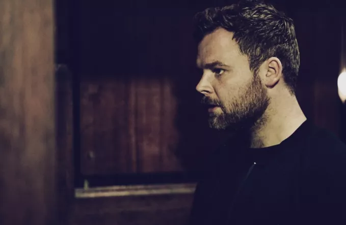 Det danske soulstjerneskud Patrick Dorgan drager på turné